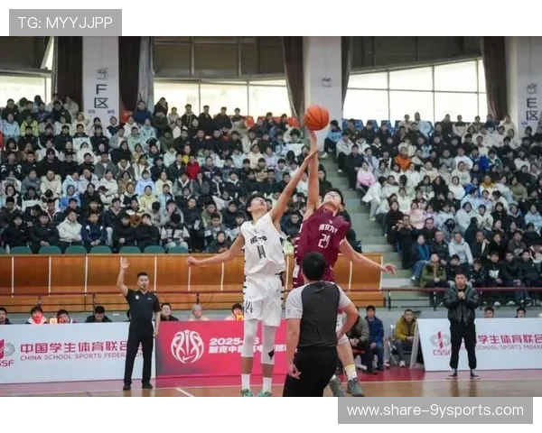 中国男篮奋勇拼搏成功晋级世界杯八强，期待下一轮挑战